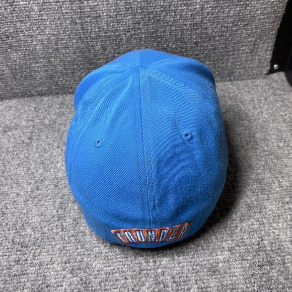Oklahoma City Thunder Hat Cap Fitted Mens One Size NBA Basketball Memory Fit - Picture 4 of 11